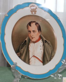 Тарелка декоративная с изображением портрета Наполеона Бонапарта