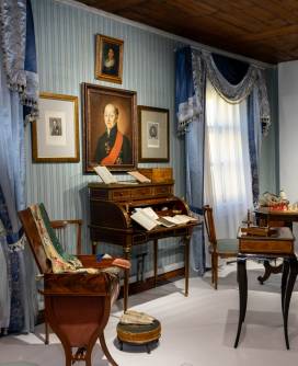 Экскурсия по выставке «Еще ничего не решено»