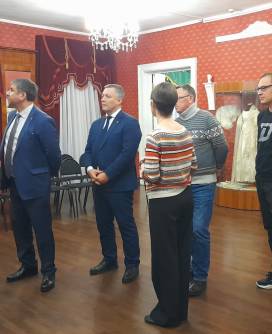 Иркутский музей декабристов посетил губернатор Иркутской области Игорь Иванович Кобзев